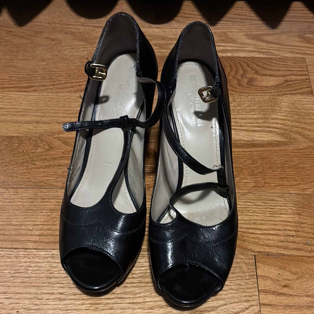 Naturalizer Elegant Black Peep-Toe Heels
